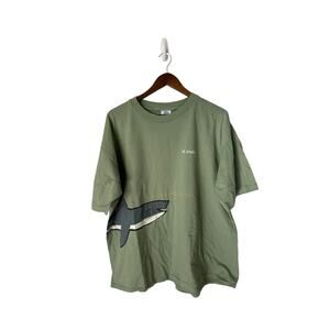 VTG Gravity Graphics sz XL Green st.croix shark graphic t-shirt